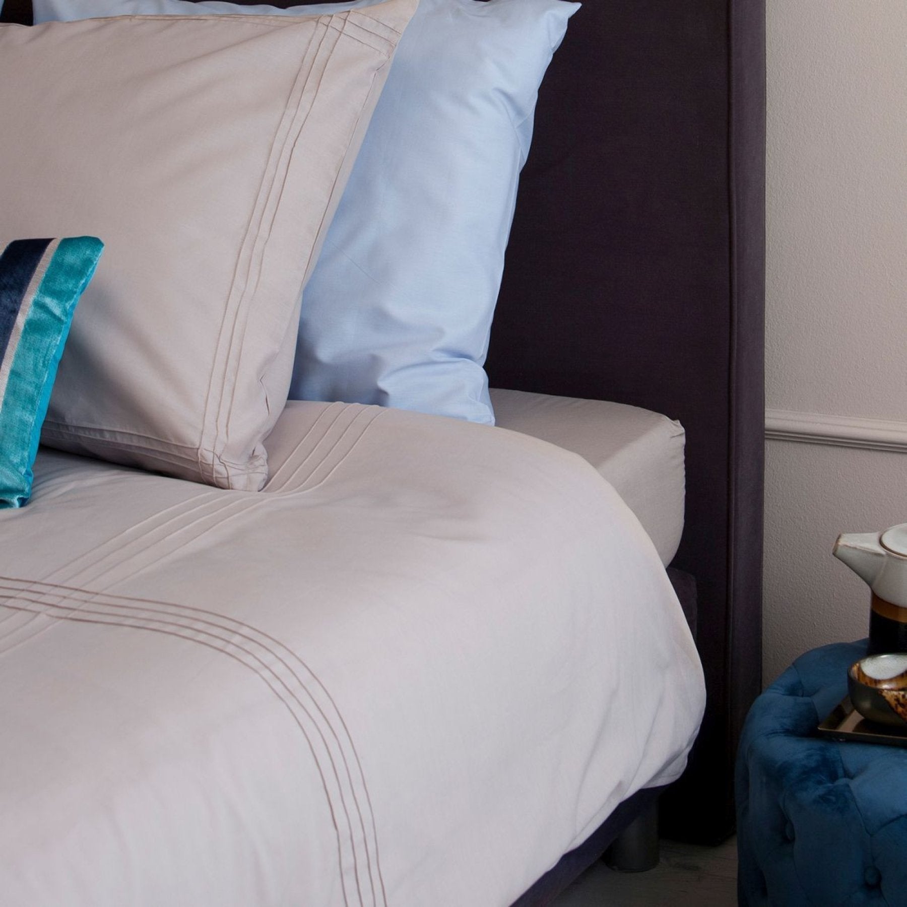 366447