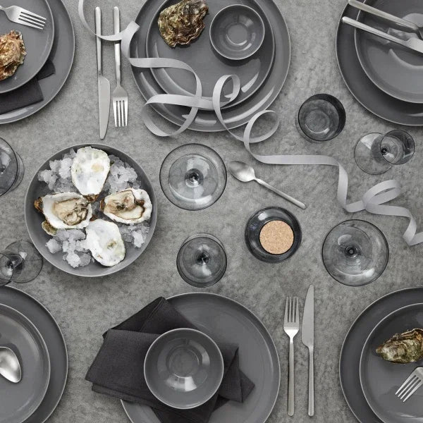 blomus FUUM Weißweinglas 4er-Set – farbiges Designglas